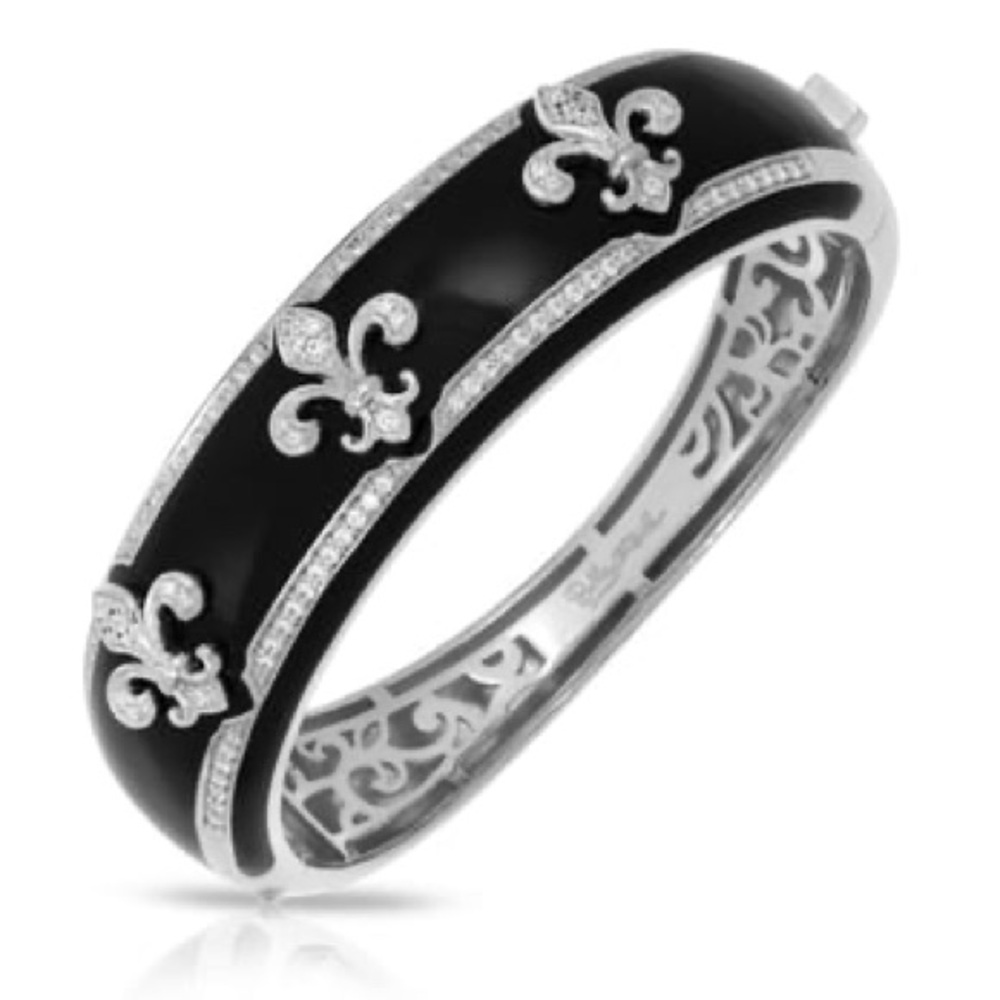 Belle Etoile 925 Sterling Silver Fleur de Lis Oval Hinge Bangle